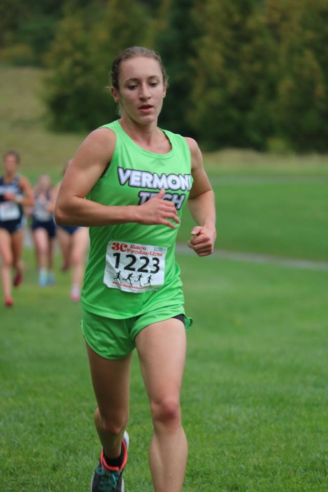 Senior Rebecca Broadbent named YSCC Player of the Week for Women's Cross Country